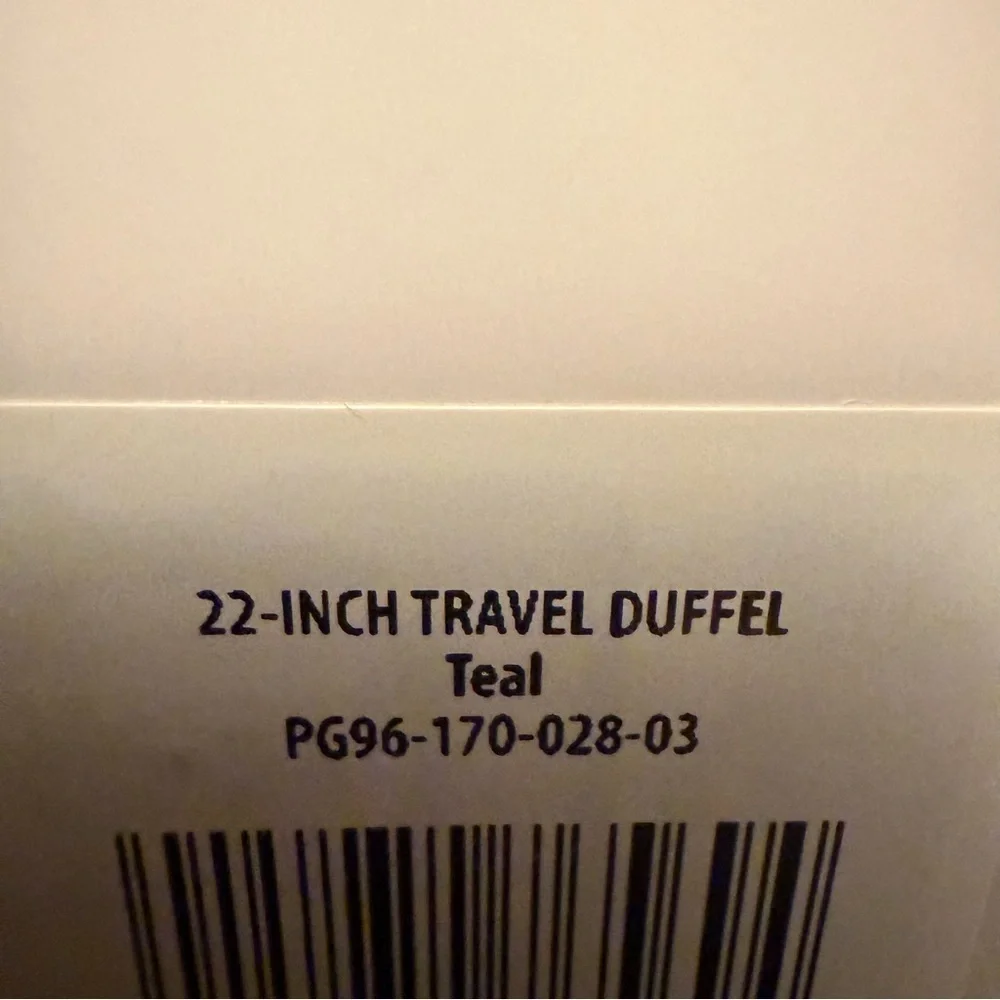NEW- Protege 22 inch Carry On Sport Duffel Bag Luggage -Travel Gym Collapsible